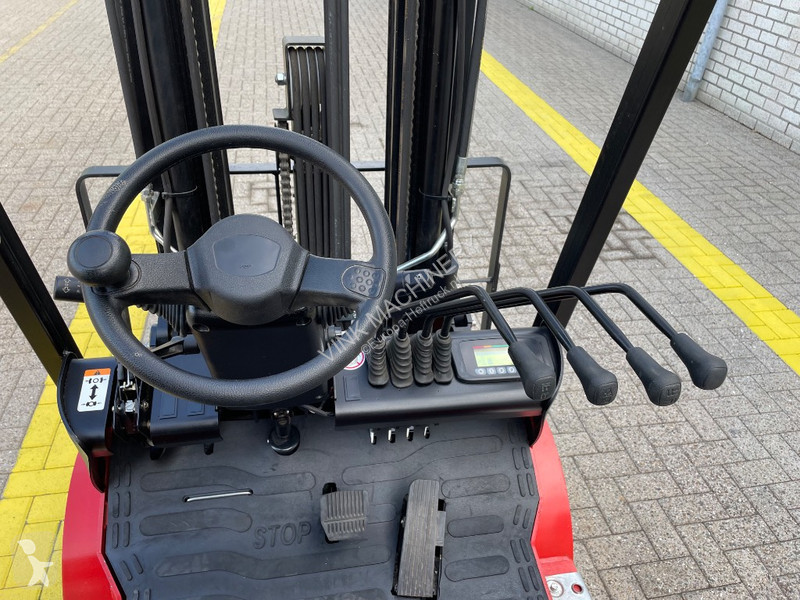 Stivuitor EP EFL 181