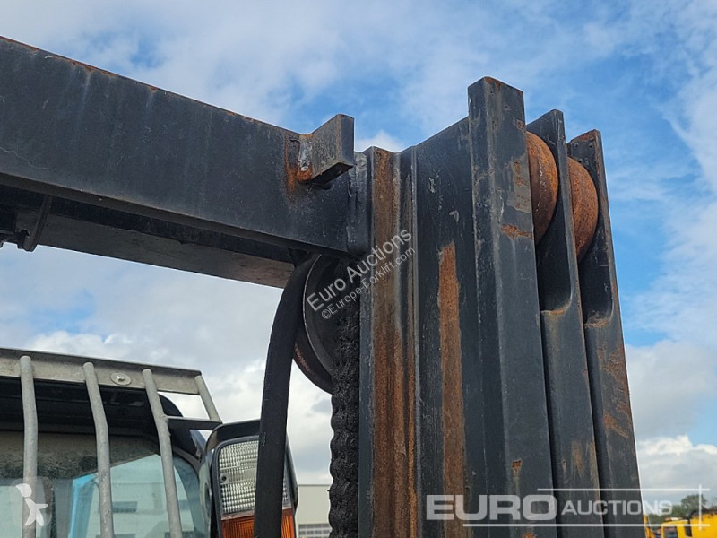 Løftetruck  06-8FG25F