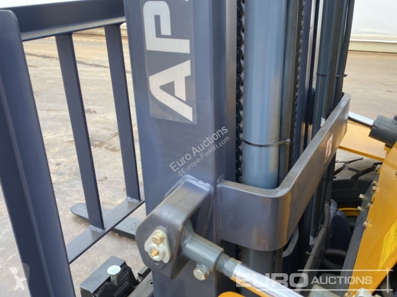 Carrello elevatore  HH30Z