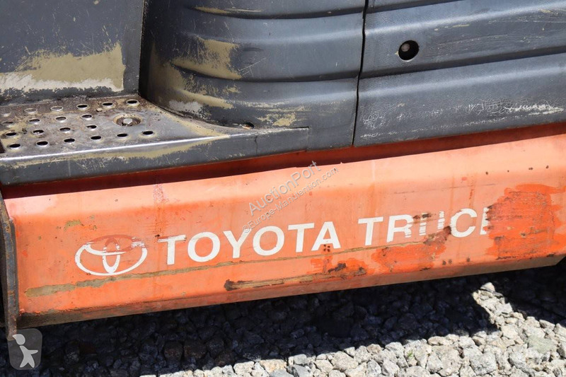 Teleskopický manipulátor Toyota 62-6FDF25