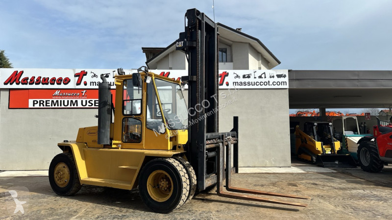 رافعة شوكية Caterpillar V225C