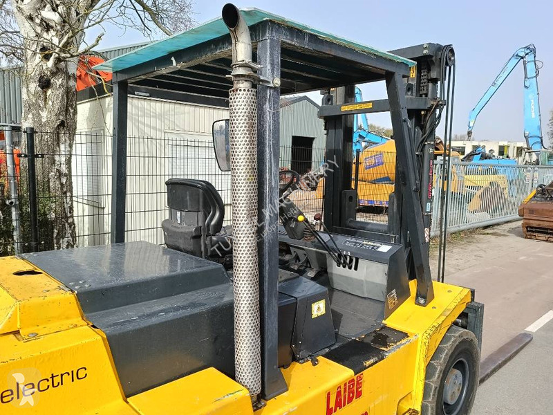 رافعة شوكية OM carrelli DI60C 6 ton heftruck...