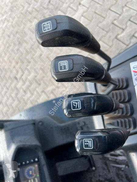 Teleskopický manipulátor Bobcat D30NXS / nur...