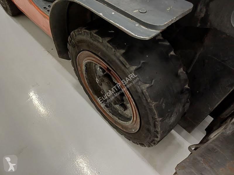رافعة شوكية Toyota  02-8FGF30
