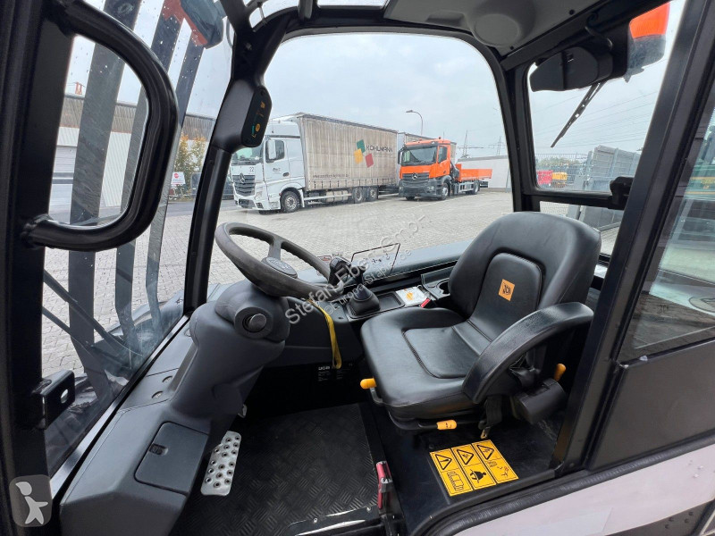 رافعة شوكية JCB TLT 30D Teletruck 2WD / nur...