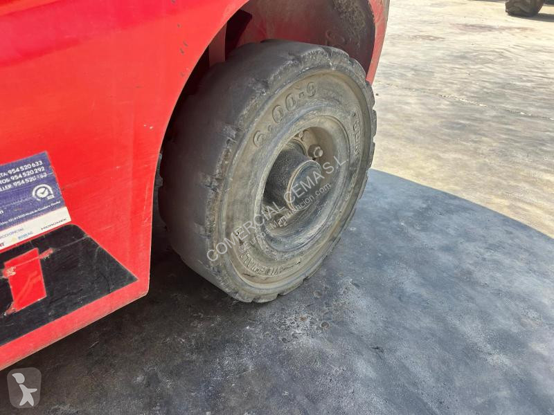 رافعة شوكية Manitou  MI25D