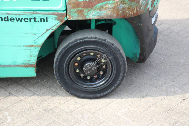 Vysokozdvižný vozík Mitsubishi FG25N