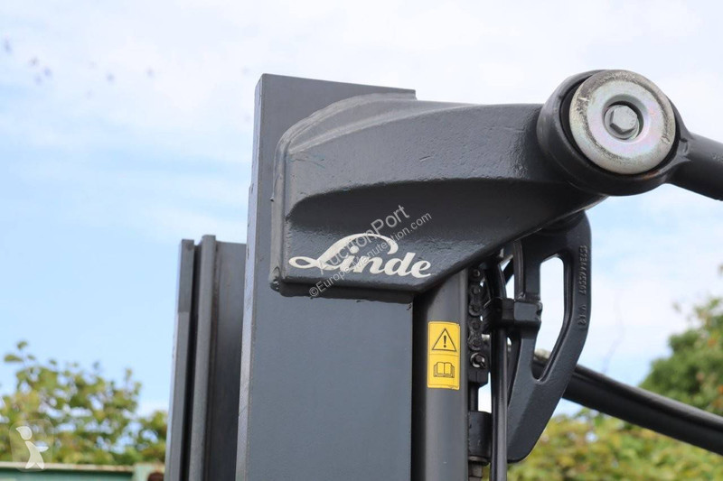 Stivuitor Linde E25