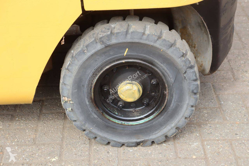 Stivuitor Caterpillar DP25