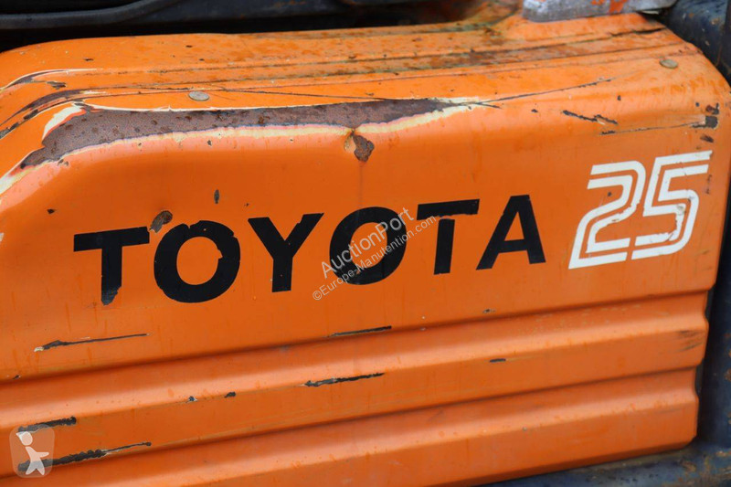 Vysokozdvižný vozík Toyota 5FD25