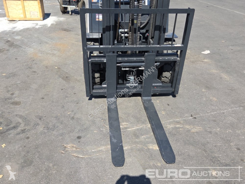 Chariot élévateur Bobcat D30NXE