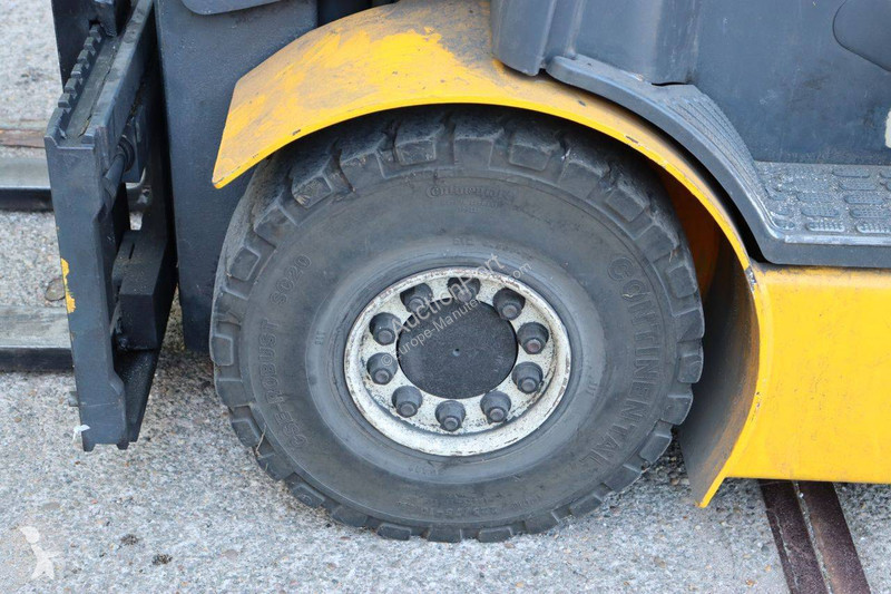 Carretilla elevadora Jungheinrich 425s