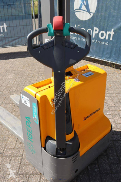 Carretilla elevadora Jungheinrich EMC 110