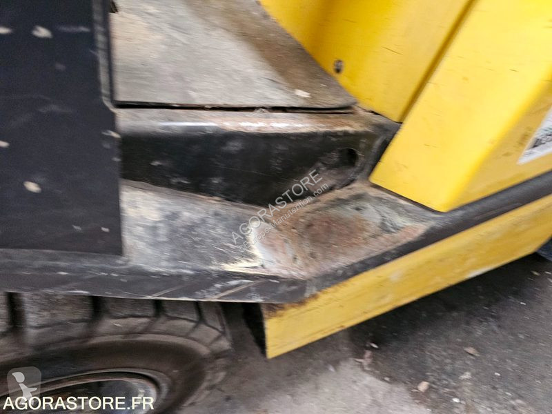 Yale  Forklift