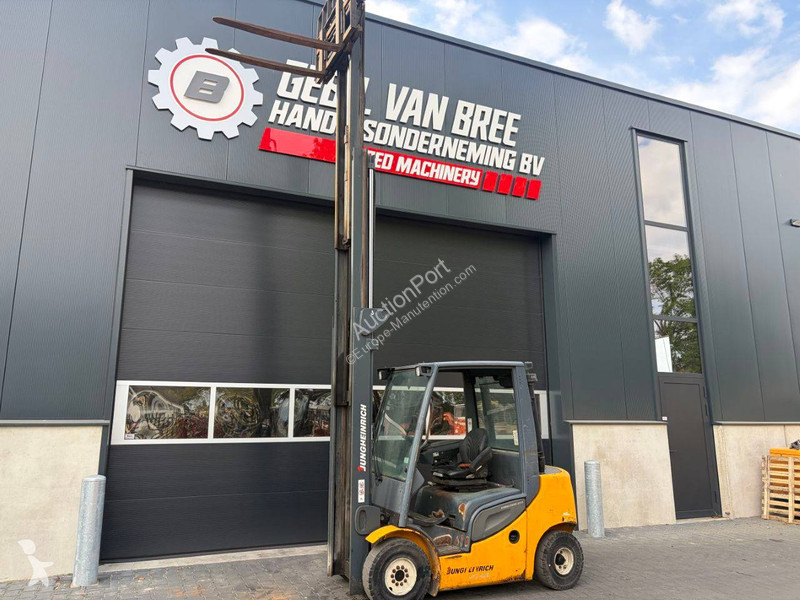 Jungheinrich 425s Forklift