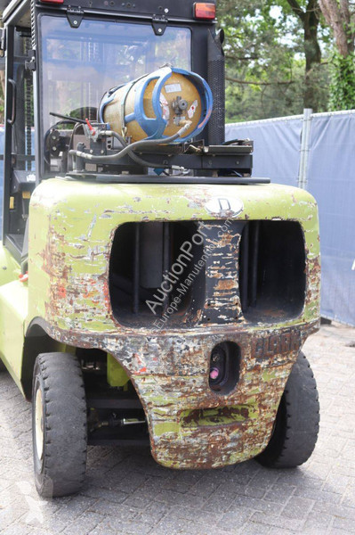 Forklift