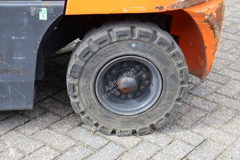 Doosan G30G Forklift