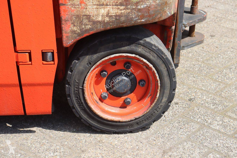 Carretilla elevadora Fenwick E20PH-01
