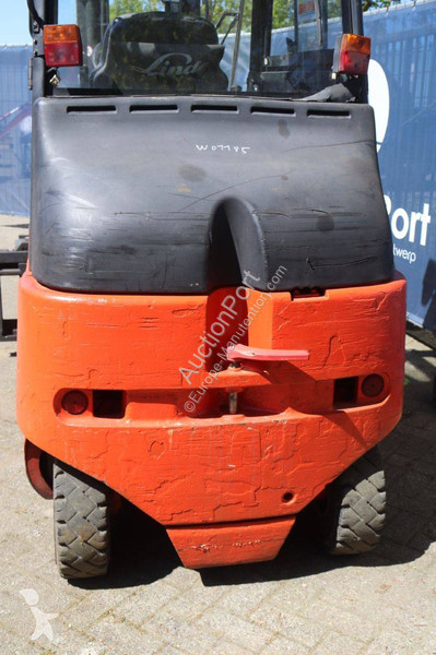 Carretilla elevadora Linde E30