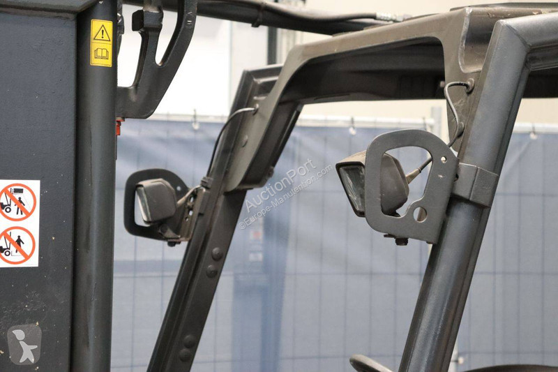 Chariot élévateur Linde E30L-01
