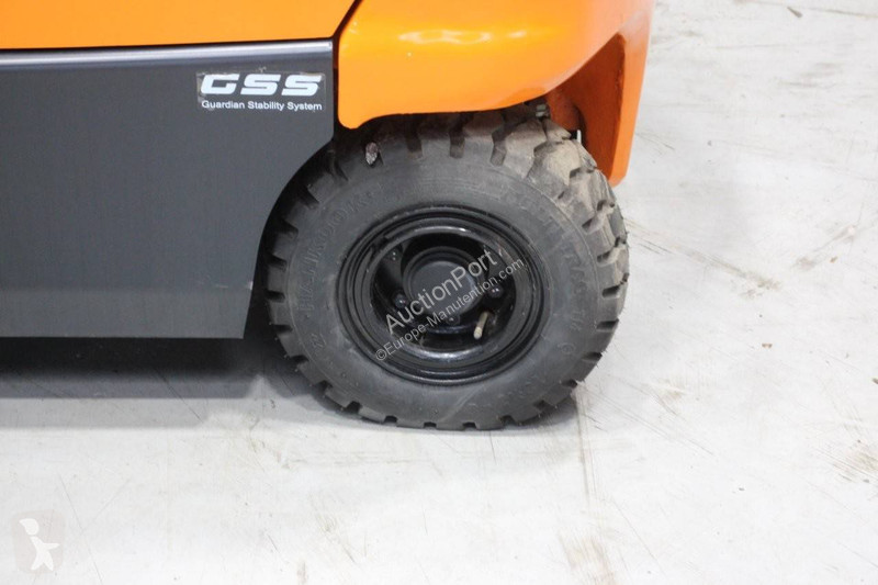 Chariot élévateur Doosan B25x-7plus