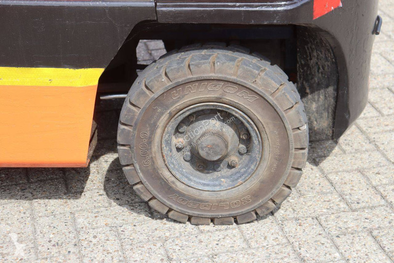 Chariot élévateur Toyota 02-5FDF25