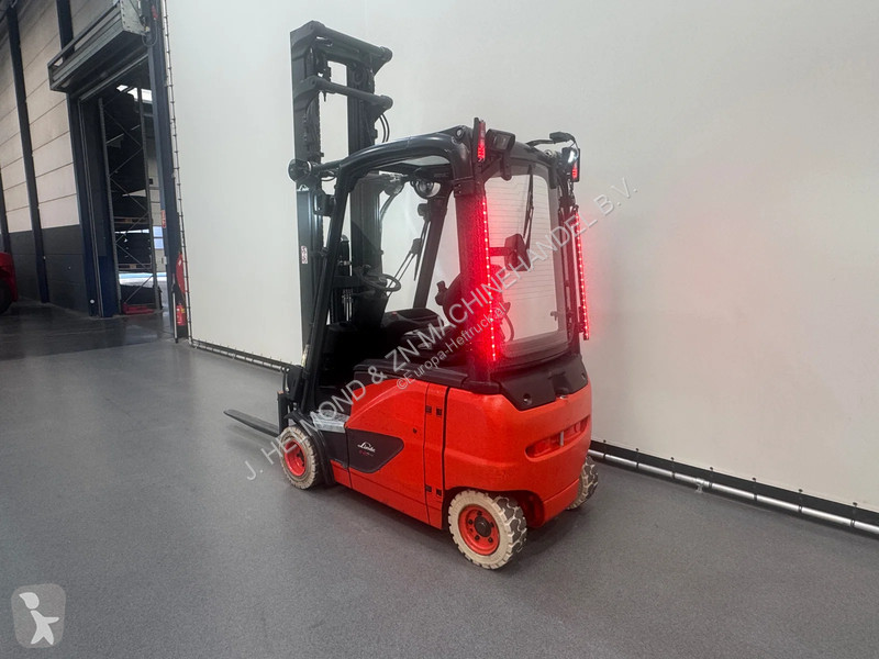 Chariot élévateur Linde PH02