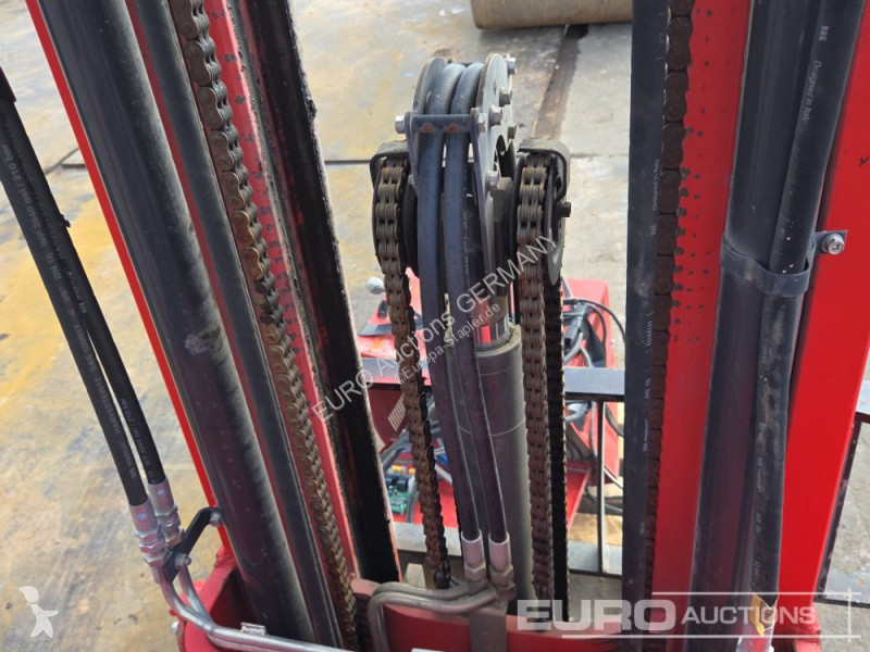 رافعة شوكية Unicarriers AG1N1L20Q