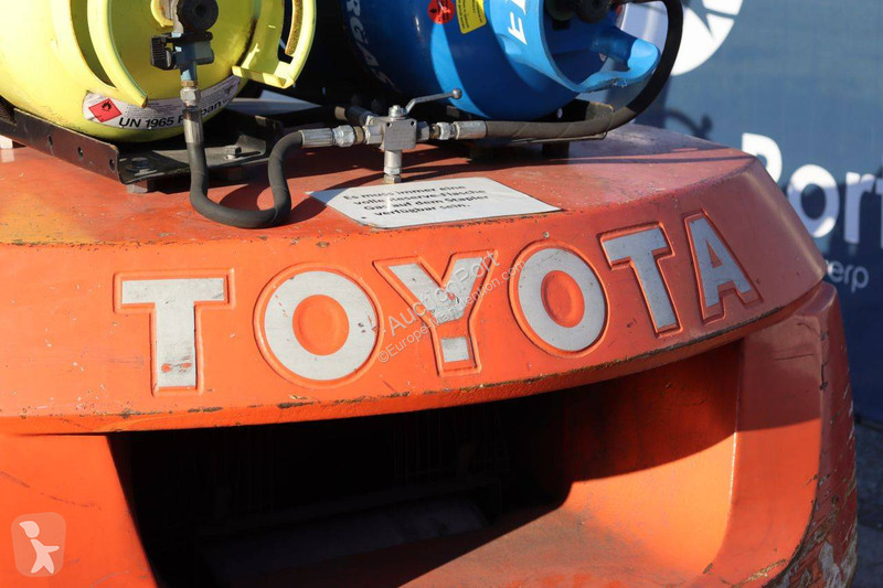Empilhador elevador Toyota 02-7FG45