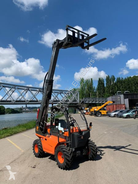 Chariot élévateur Ausa Plus