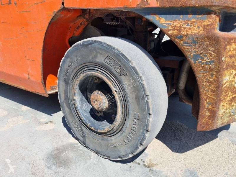 Teleskopický manipulátor Toyota 02-8 FD F 30