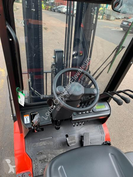 Chariot élévateur   EFL181