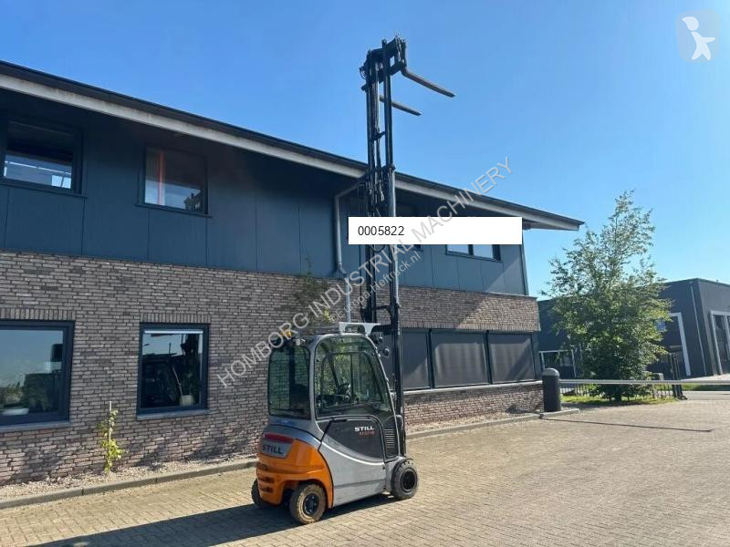 Heftruck Still -16P 1.6 ton Triplex Freelift...