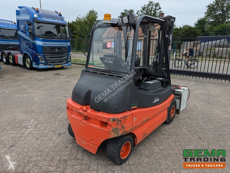 Heftruck Linde E30 02 - 4058 hrs - Duplex Mast...