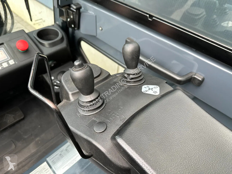 Teleskopický manipulátor Toyota 8FBMT45