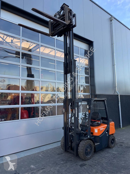 Stivuitor Doosan D30GP