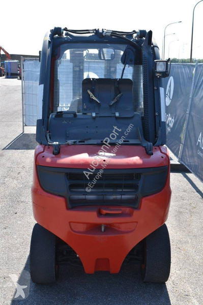 Heftruck Linde T-02