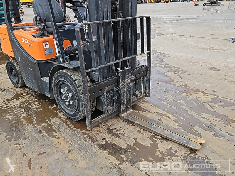 Carrello elevatore  D30GP