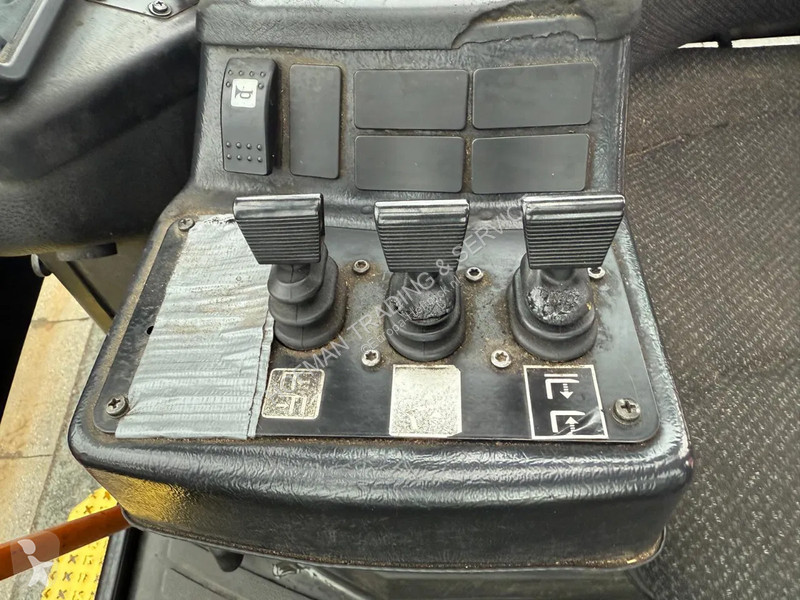Vysokozdvižný vozík Hyster H12XM-6