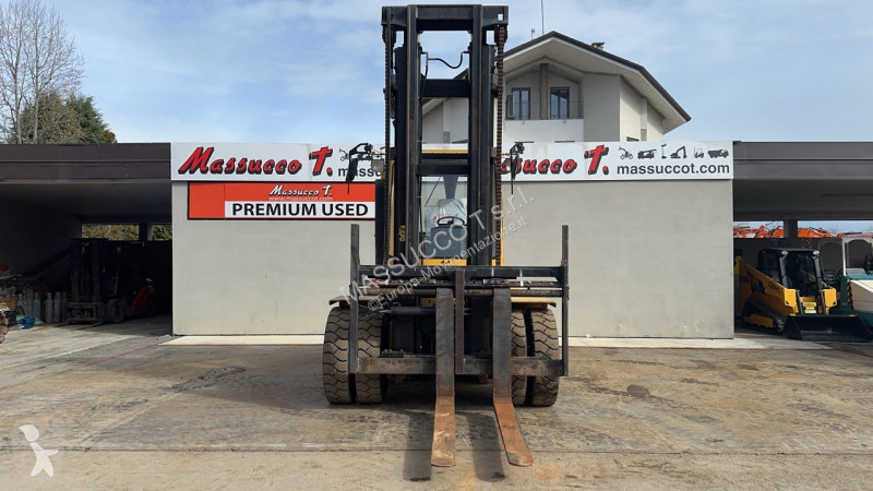 رافعة شوكية Caterpillar V225C