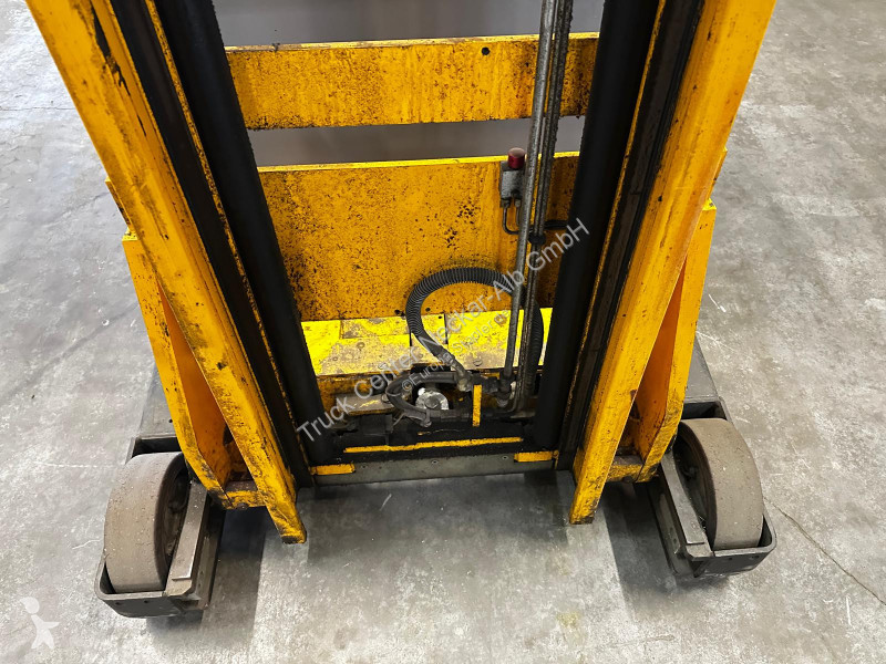 Retrak Jungheinrich   ETV 14 G - 710 DZ Triplex...