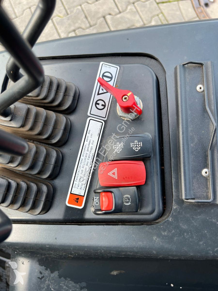 Teleskopický manipulátor Bobcat D30NXS / nur...