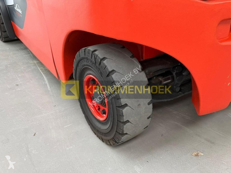 رافعة شوكية Linde H 20 D