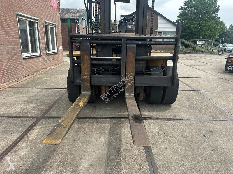 رافعة شوكية ثقيلة Caterpillar DP100...