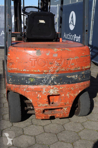 Vysokozdvižný vozík Toyota