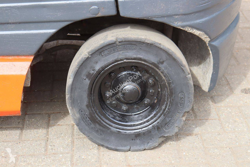 Vysokozdvižný vozík Toyota 02 6FDF 30