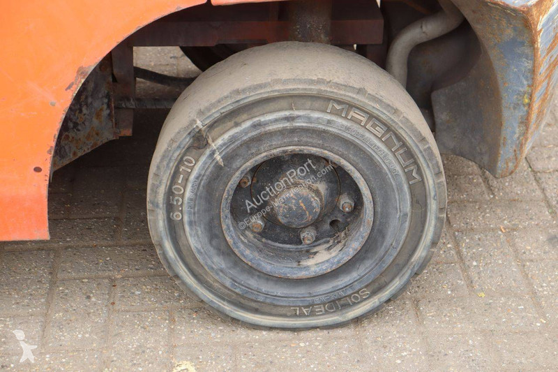 Stivuitor Toyota 02-7FDF30
