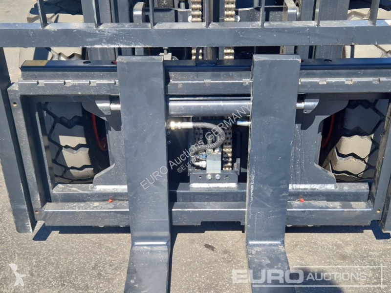 Chariot élévateur Bobcat D30NXE