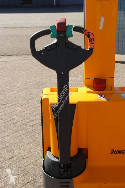 Carretilla elevadora Jungheinrich EMC 110