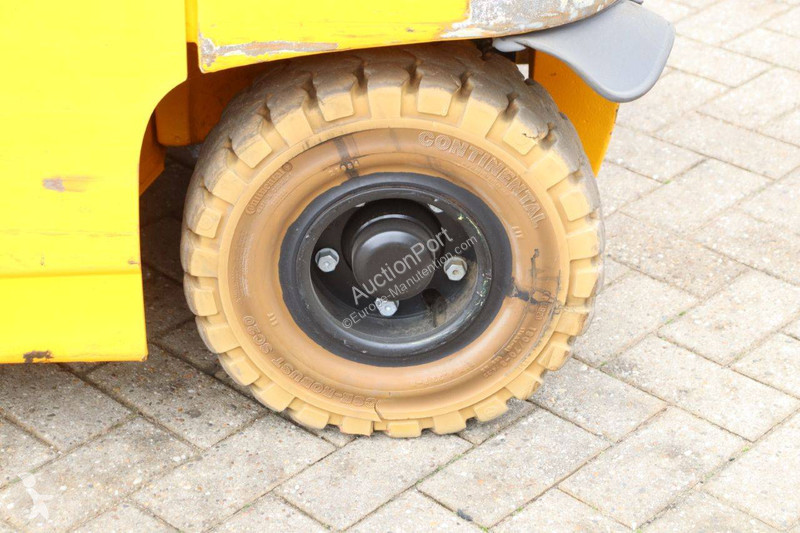 Chariot élévateur Jungheinrich 425S